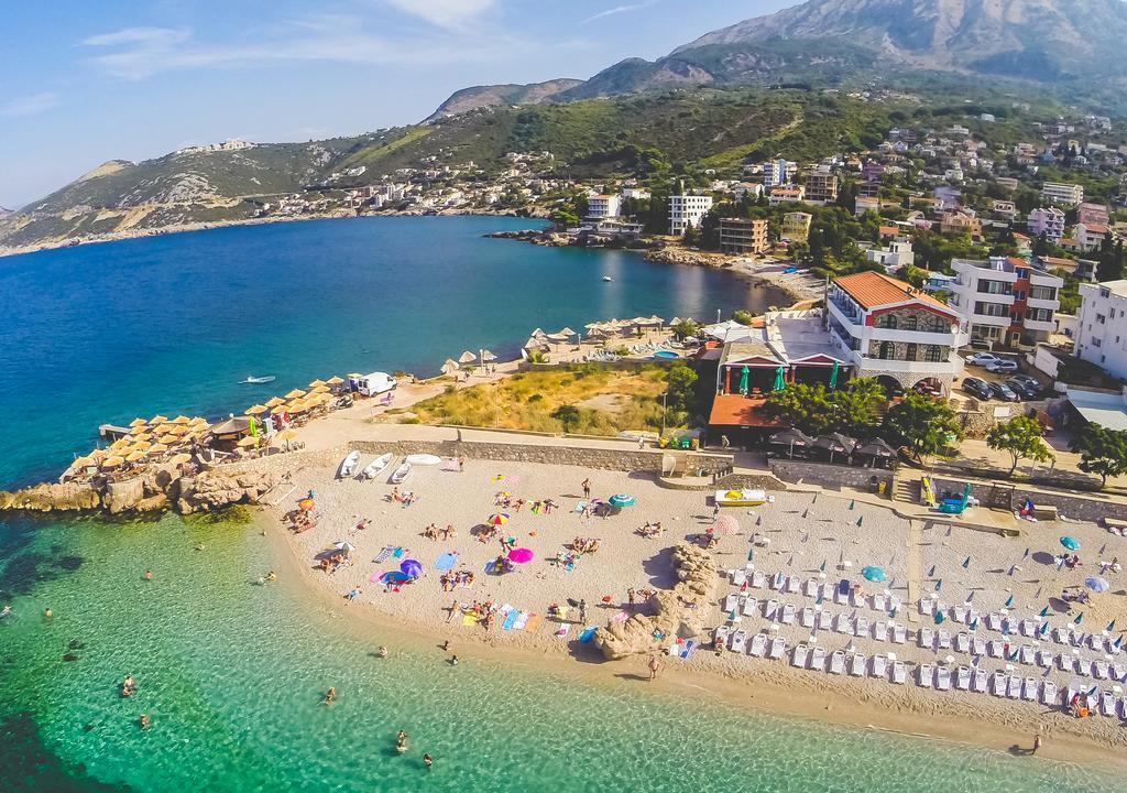David Apartments And Rooms Dobra Voda Luaran gambar