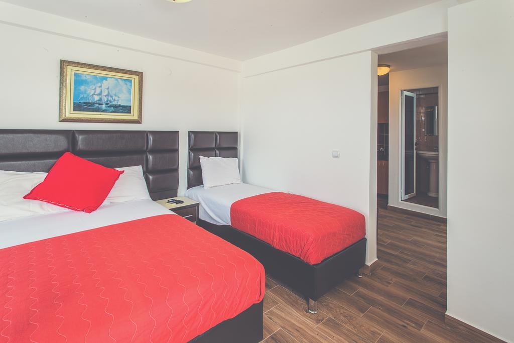 David Apartments And Rooms Dobra Voda Luaran gambar