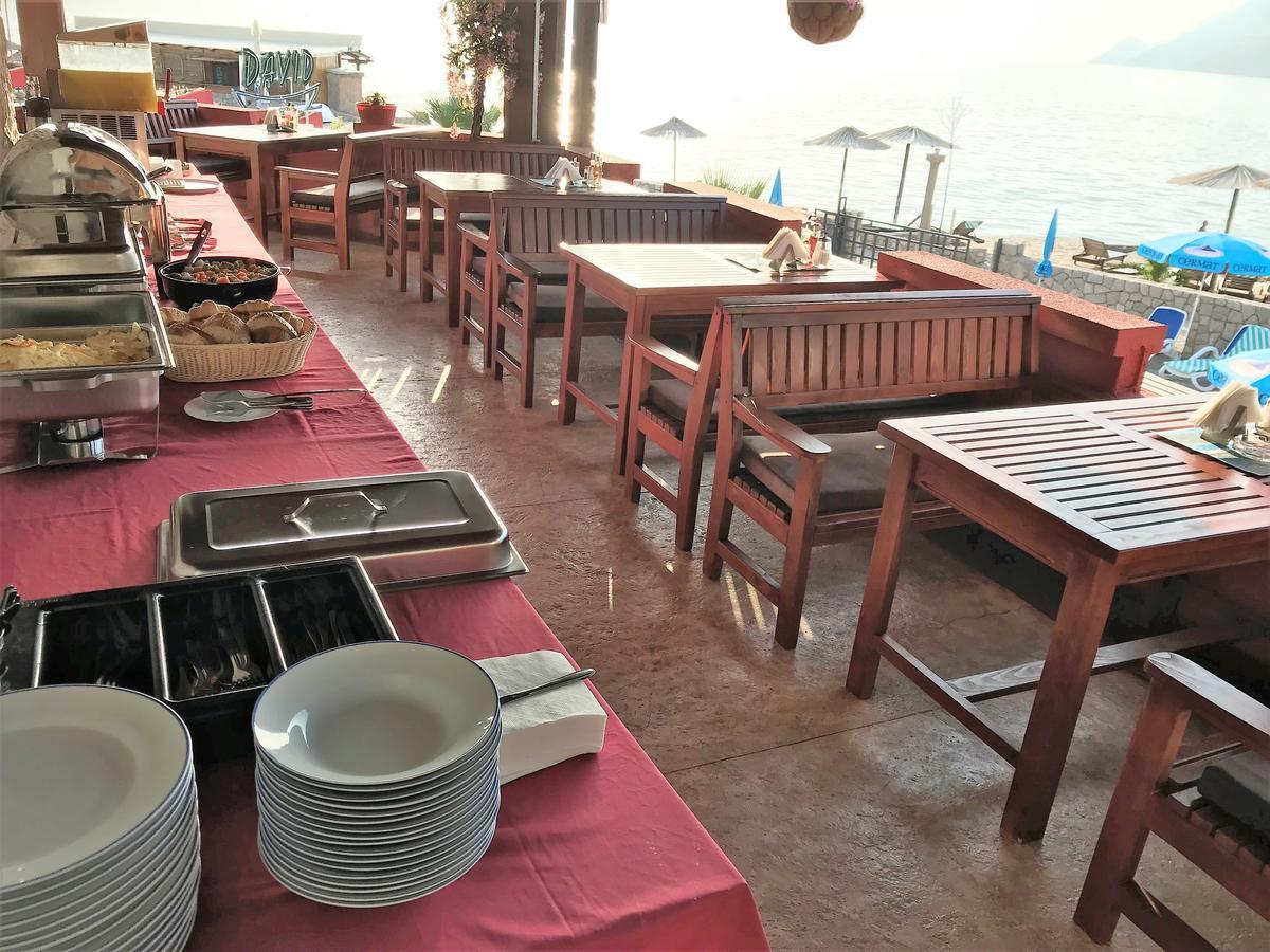 David Apartments And Rooms Dobra Voda Luaran gambar