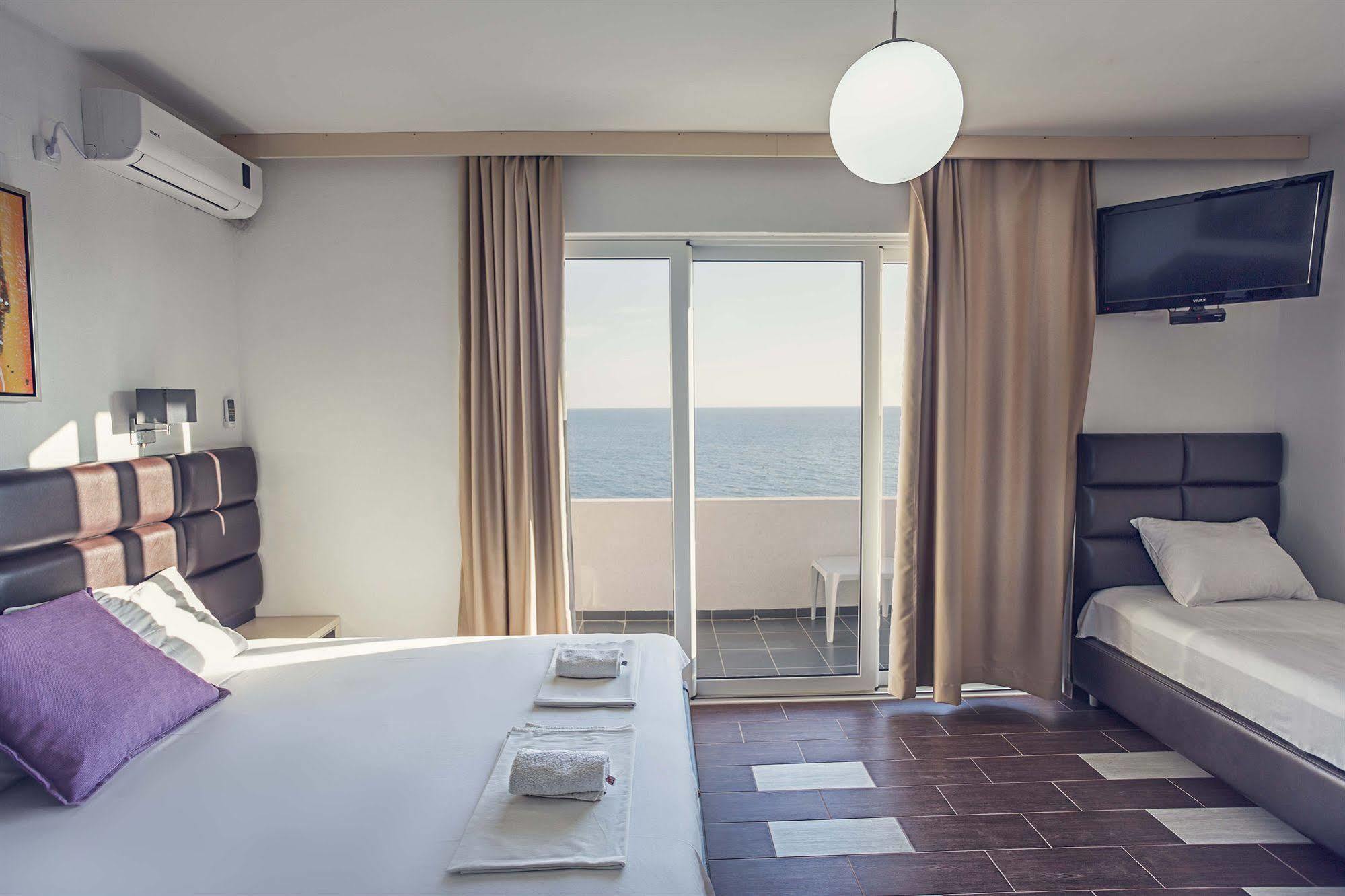 David Apartments And Rooms Dobra Voda Luaran gambar